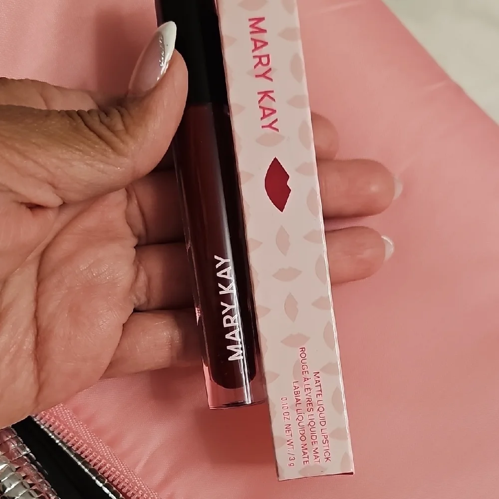 Mary Kay Rich Burgundy Lip Gloss